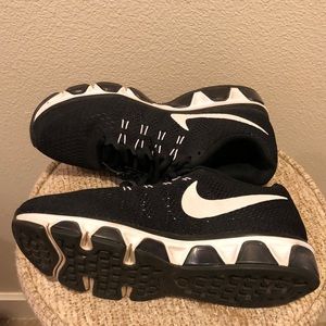 Women’s Nike Shoes 👟